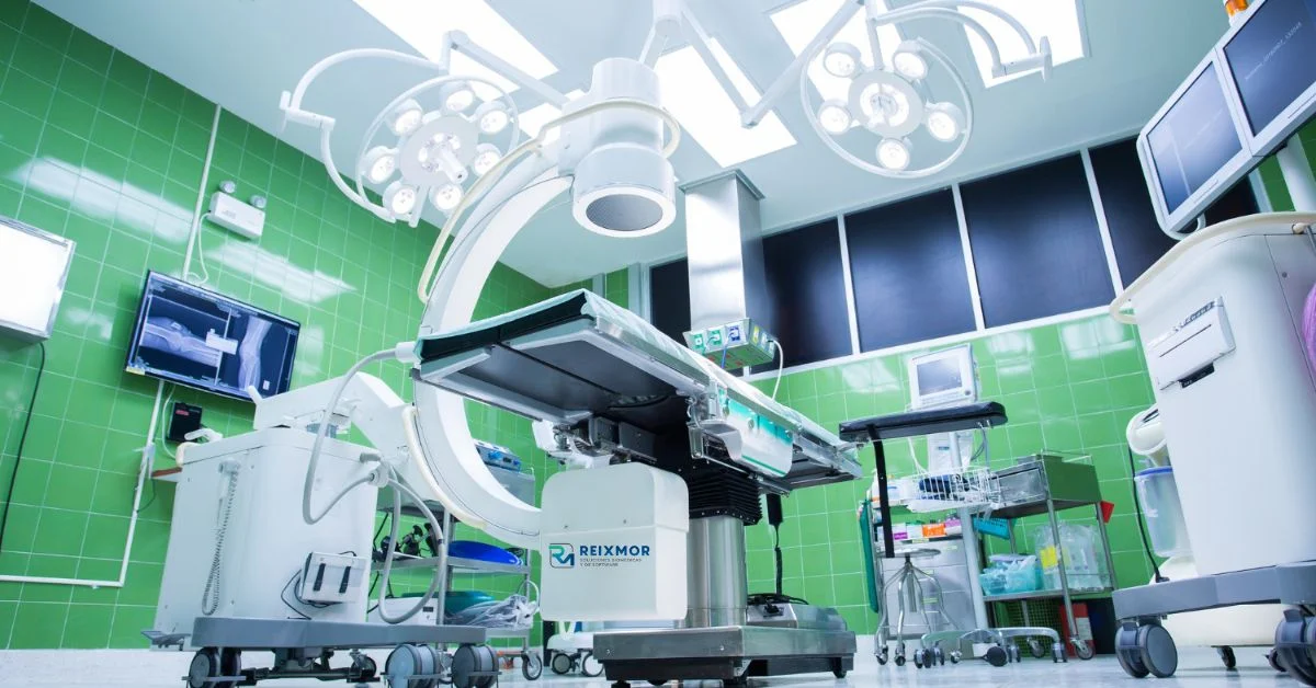 Mantenimiento correctivo en electromedicina