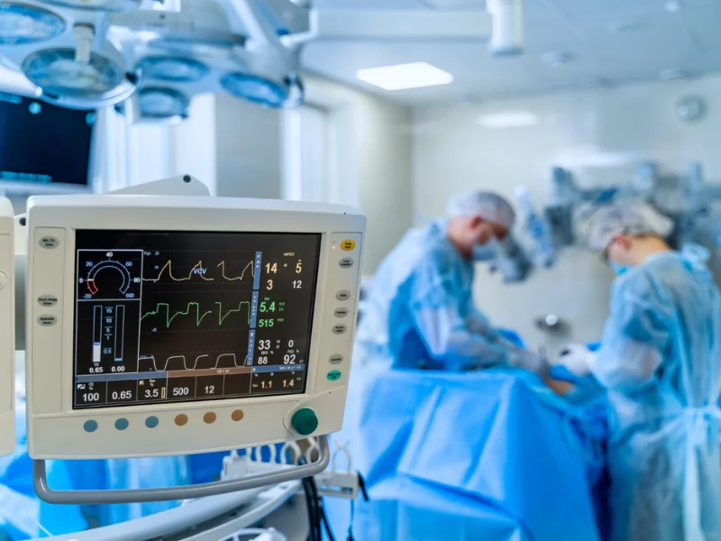 Mantenimiento correctivo en electromedicina