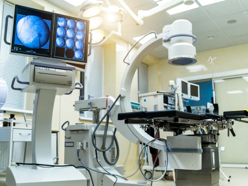 Mantenimiento correctivo en electromedicina